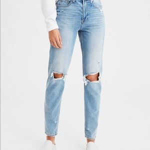 American eagle mom jeans